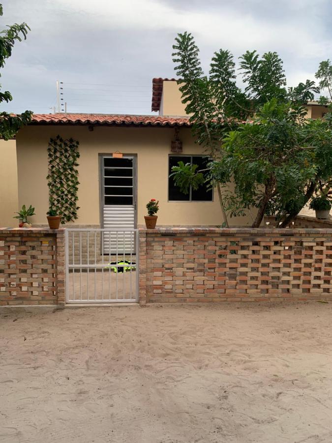 Happy Hostel E Pousada Paracuru Exterior photo