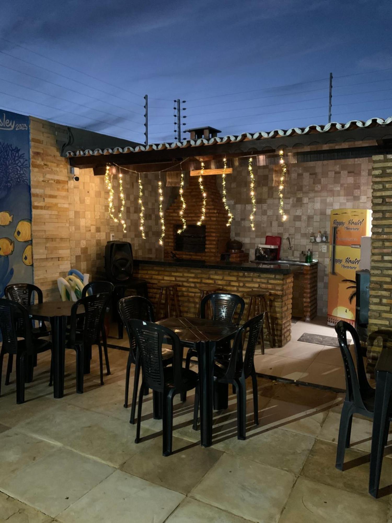 Happy Hostel E Pousada Paracuru Exterior photo